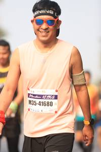 BIB: 421952, 41680
                            <button type="button" onclick="openModal(8364102)" class="btn btn-primary btn-sm float-right btn-popup" data-toggle="modal" data-target=".modal-high-quality">
                        <i class="fas fa-shopping-cart"></i> Add to Cart
                    </button>
                                            <button type="button" onclick="isThisMe(8364102, true)" class="btn btn-success btn-sm float-right btn-popup btn-isme hidden" data-toggle="tooltip" data-placement="bottom" title="นี่คือรูปของคุณใช่ไหม คลิกที่นี่เพื่อเอาเข้าอัลบั้ม">
                        <i class="fas fa-plus"></i> Add to album
                    </button>
                    <button type="button" onclick="isThisMe(8364102, false)" class="btn btn-warning btn-sm float-right btn-popup btn-isnotme hidden">
                        <i class="fas fa-ban"></i> Remove from album
                    </button>